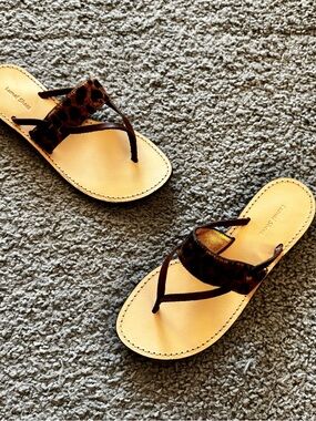 Leopard Print thong sandals